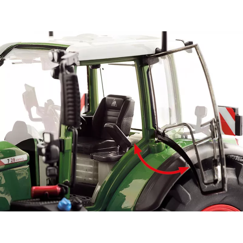 Fendt 724 Vario con cargador frontal Cargo 6.100