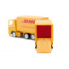 Camión con remolque DHL