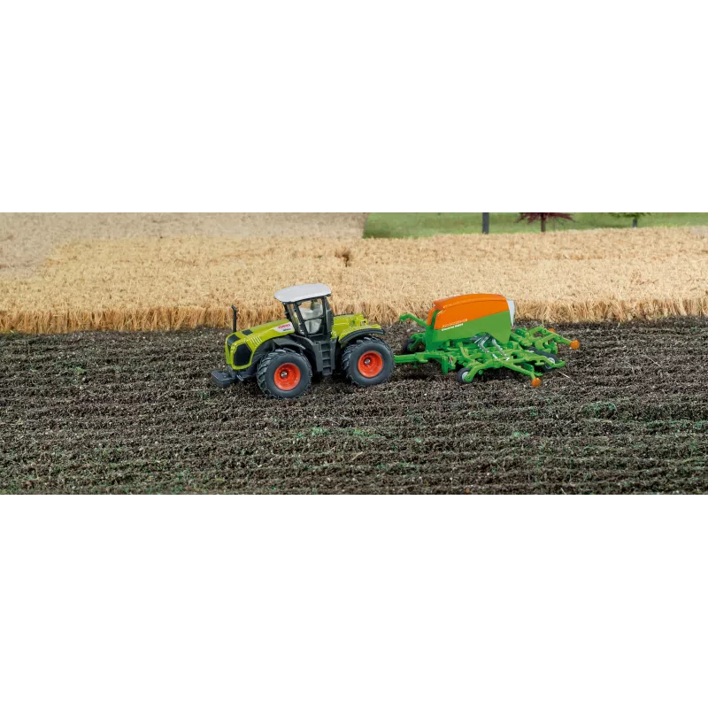 Tractor Claas con sembradora Amazone - escala 1:87