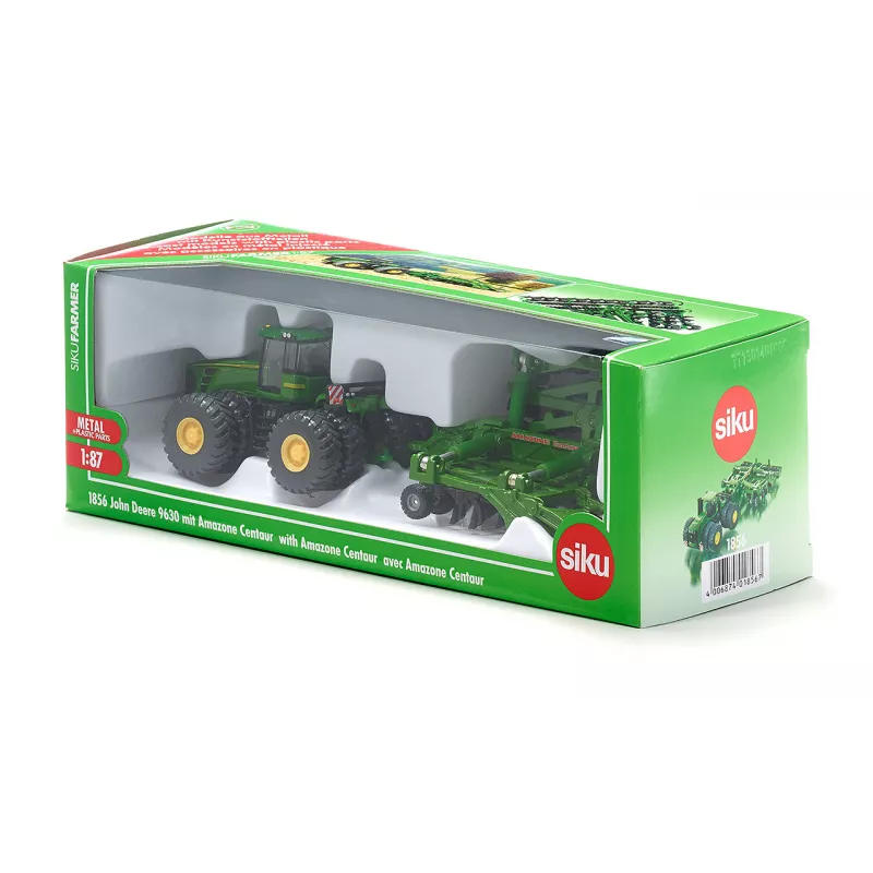 Tractor John Deere con cutivador amazone