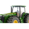 Tractor John Deere con remolque
