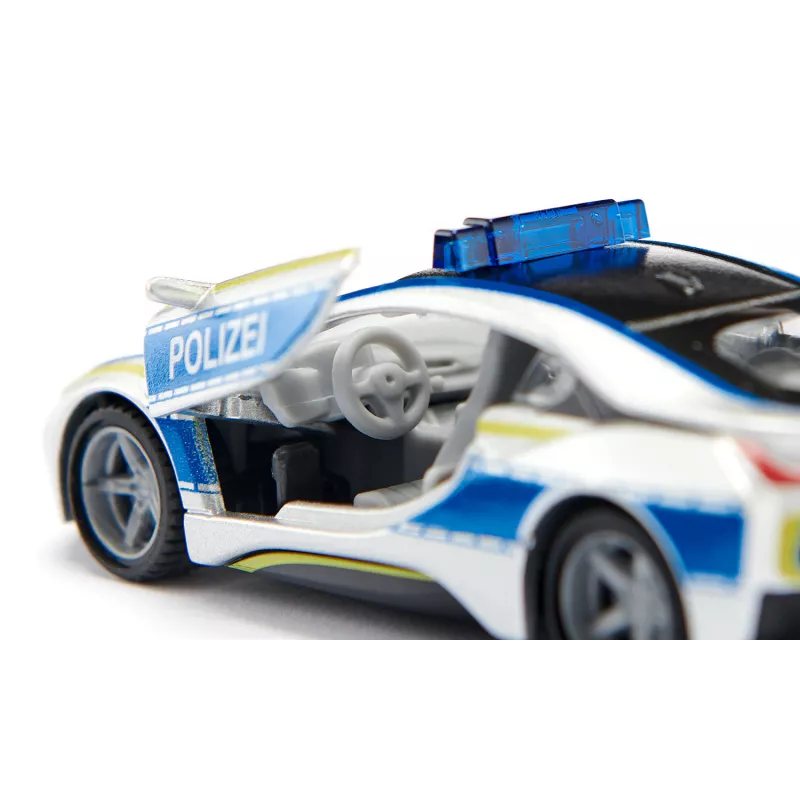 BMW i8 policía