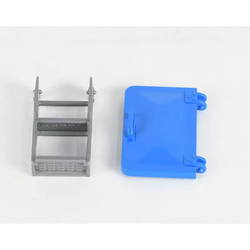 Escaleras y tapas de cajas.