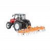 Massey Ferguson con cultivator