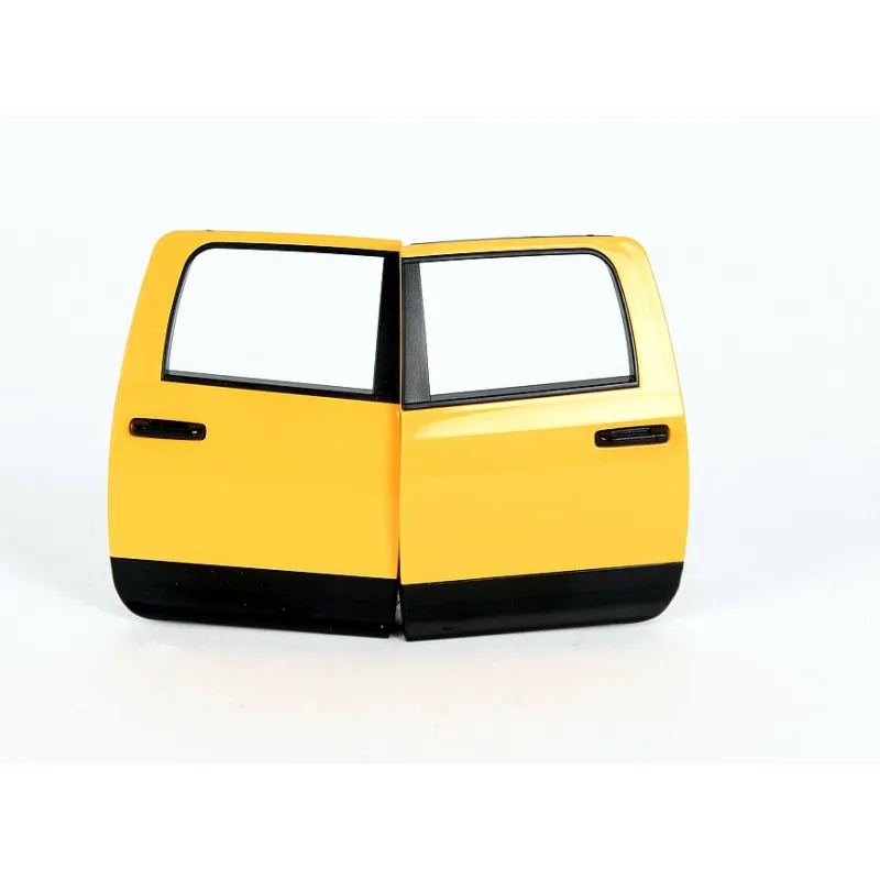 Puertas traseras izquierda y derecha