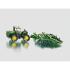 Tractor John Deere con cutivador amazone