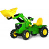 Tractor John Deere 6210R con pala a pedales y ruedas neumaticas