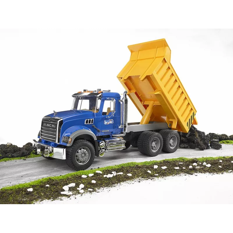 Camion Volquete MACK - escala 1:16