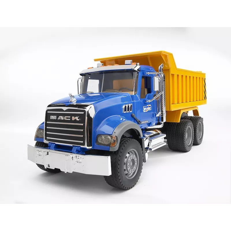 Camion Volquete MACK - escala 1:16
