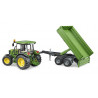 John Deere 5115M con remolque - escala 1:16