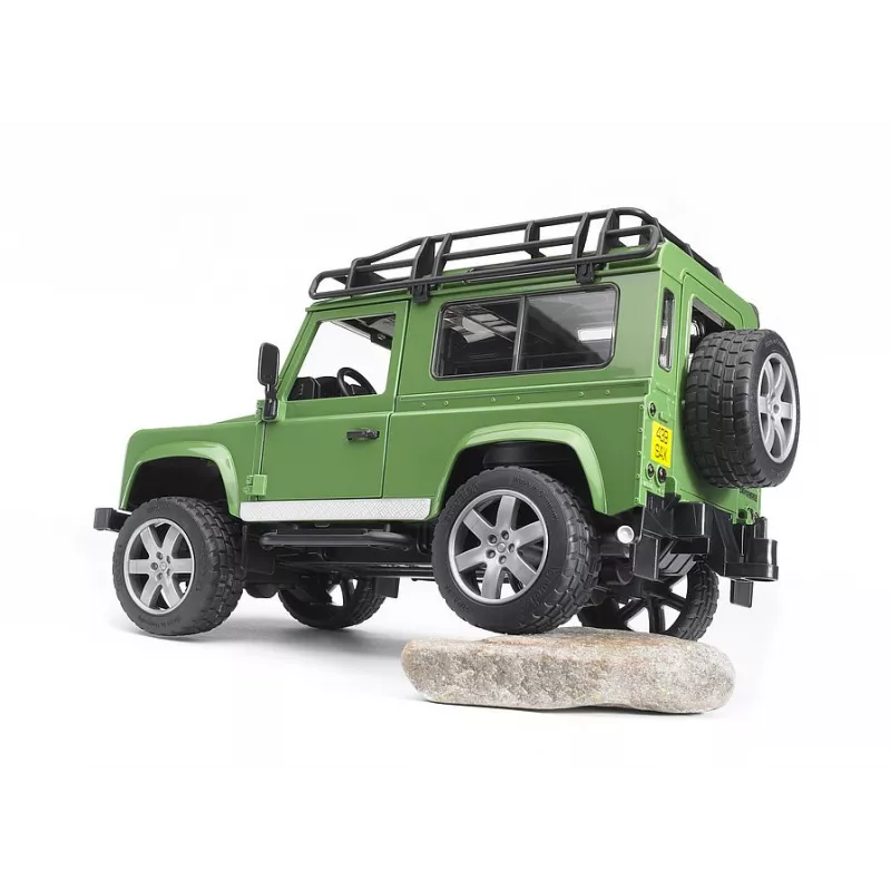 Coche Land Rover Defender Station Wagon - escala 1:16