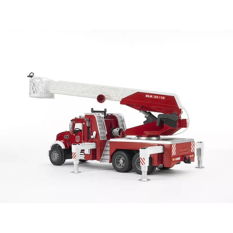 Camion Bomberos MACK con escalera y deposito de agua - escala 1:16