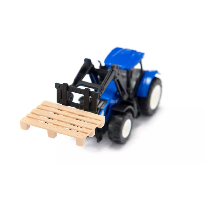 New Holland con horquilla