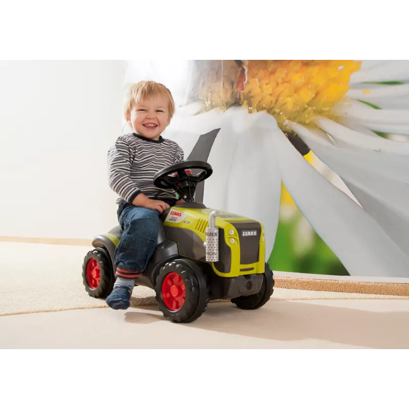 Correpasillos Claas Xerion