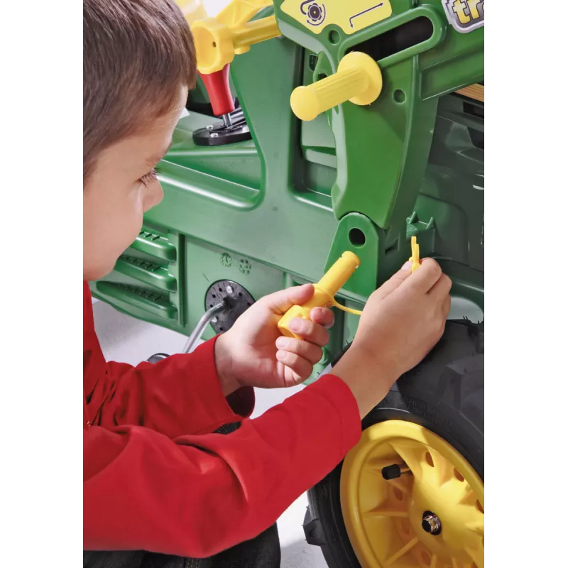 Tractor John Deere con pala ruedas neumaticas y marchas a pedales