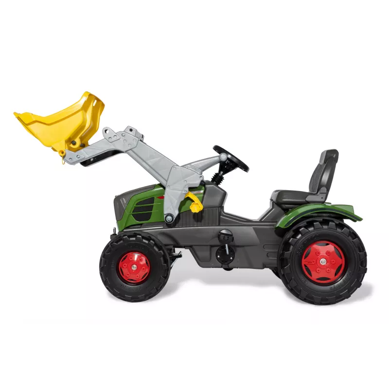 Tractor Fendt 211 Vario con pala a pedales