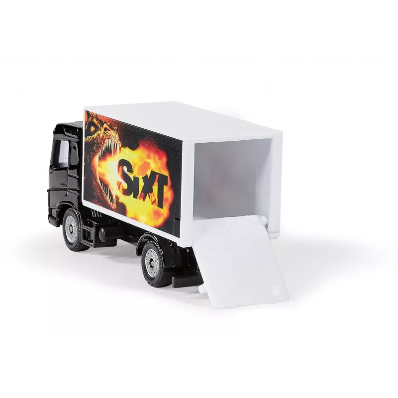 Camión con caja cerrada Sixt