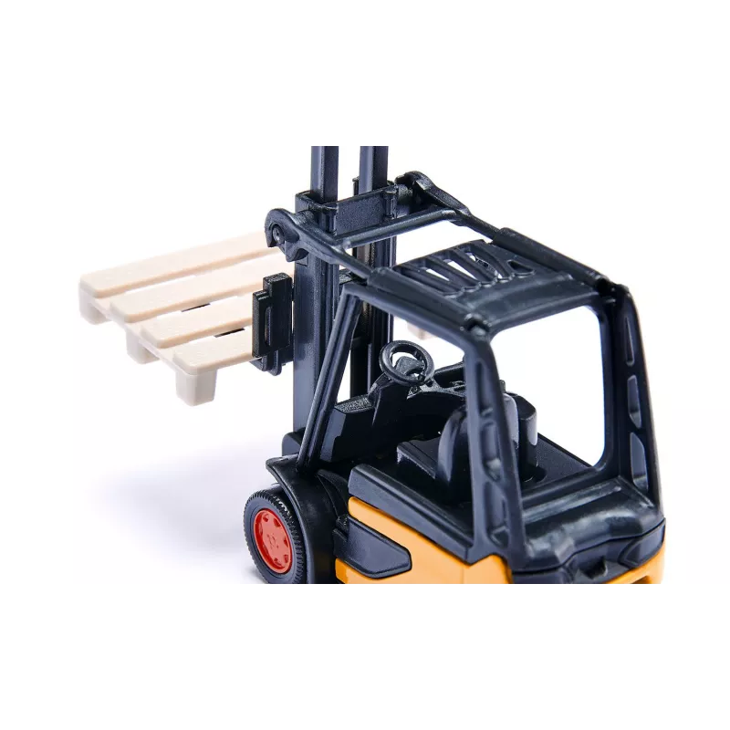 CONJUNTO DE LOGÍSTICA DE DHL