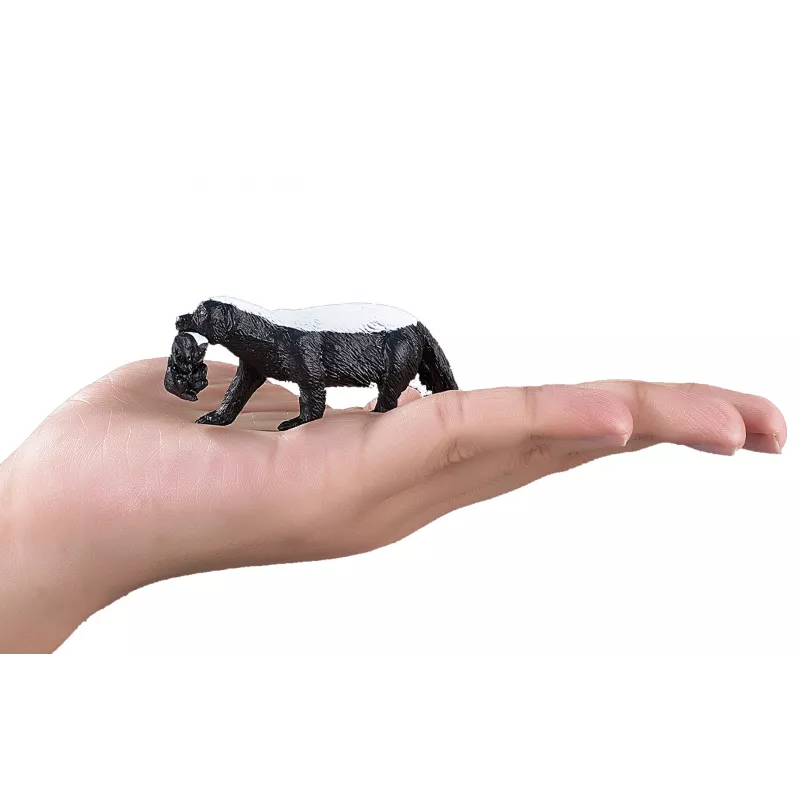 Tejón de miel hembra con cachorro